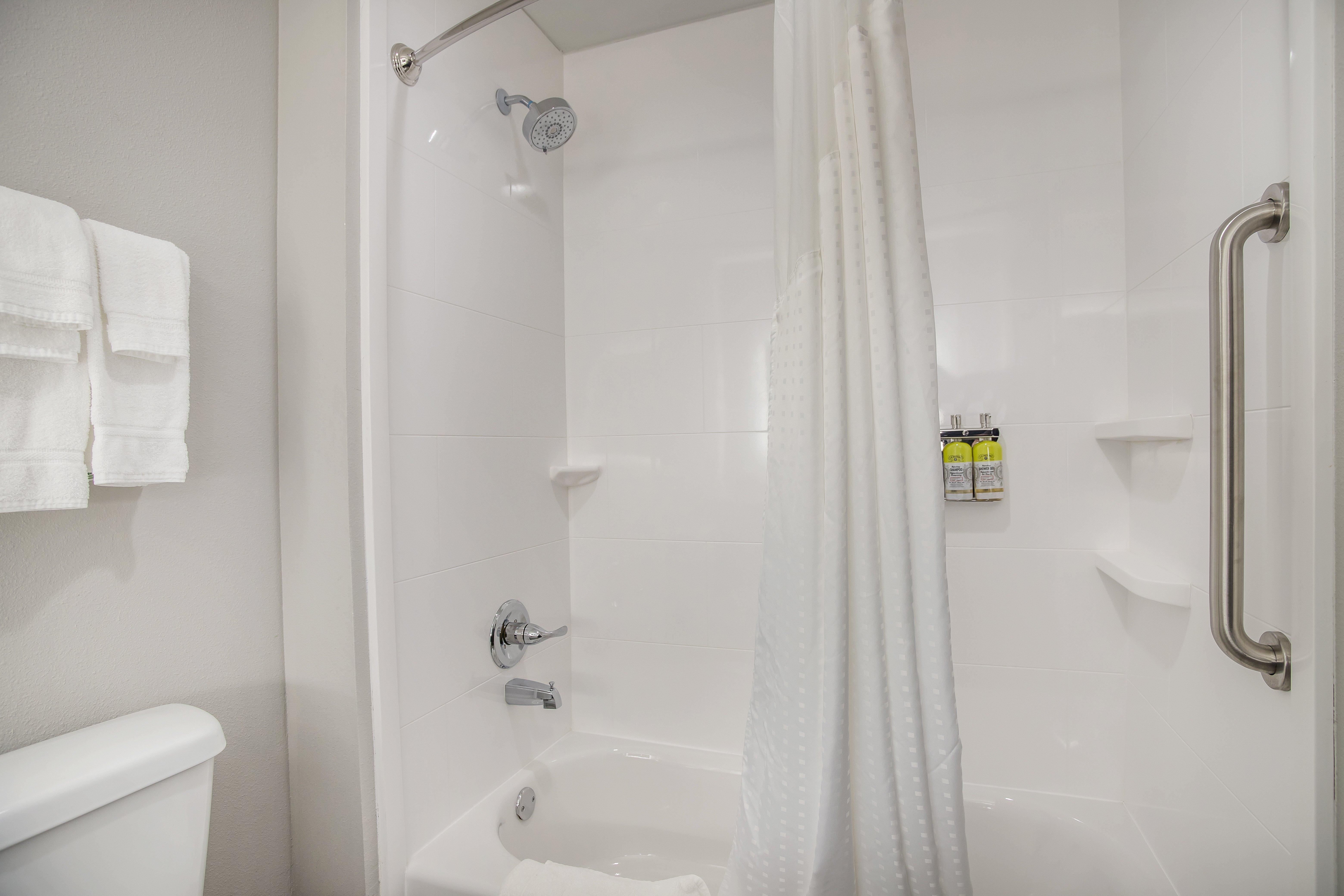Holiday Inn Express & Suites Tulsa East - Catoosa By Ihg Exterior foto